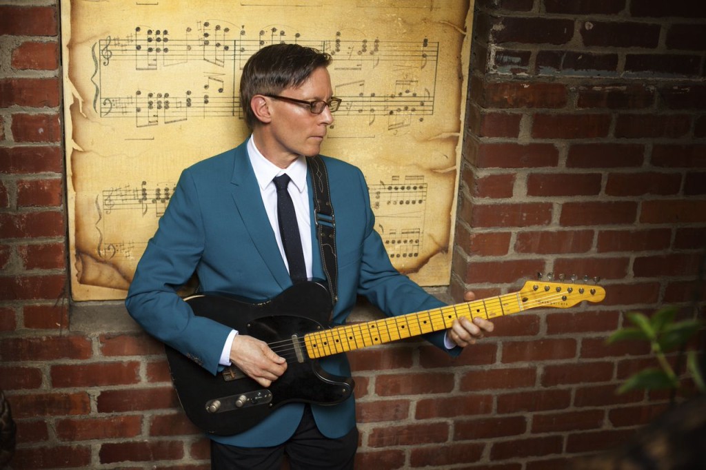 TJ DOYLE, BAREFOOT BEAST, BAD BIKINI, JAMIE BEEMAN, 3 DAYS 